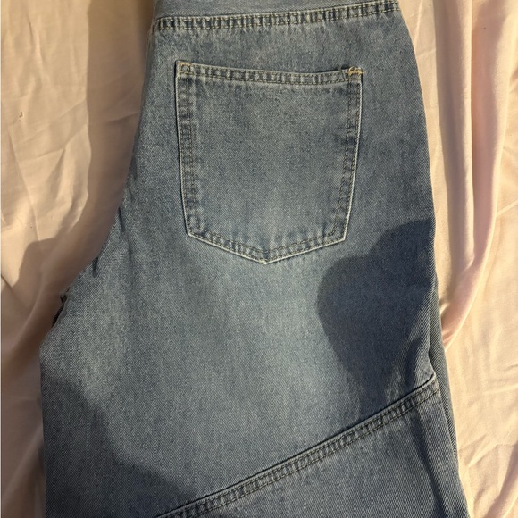 Ardene blue barrel jeans - Picture 4 of 4